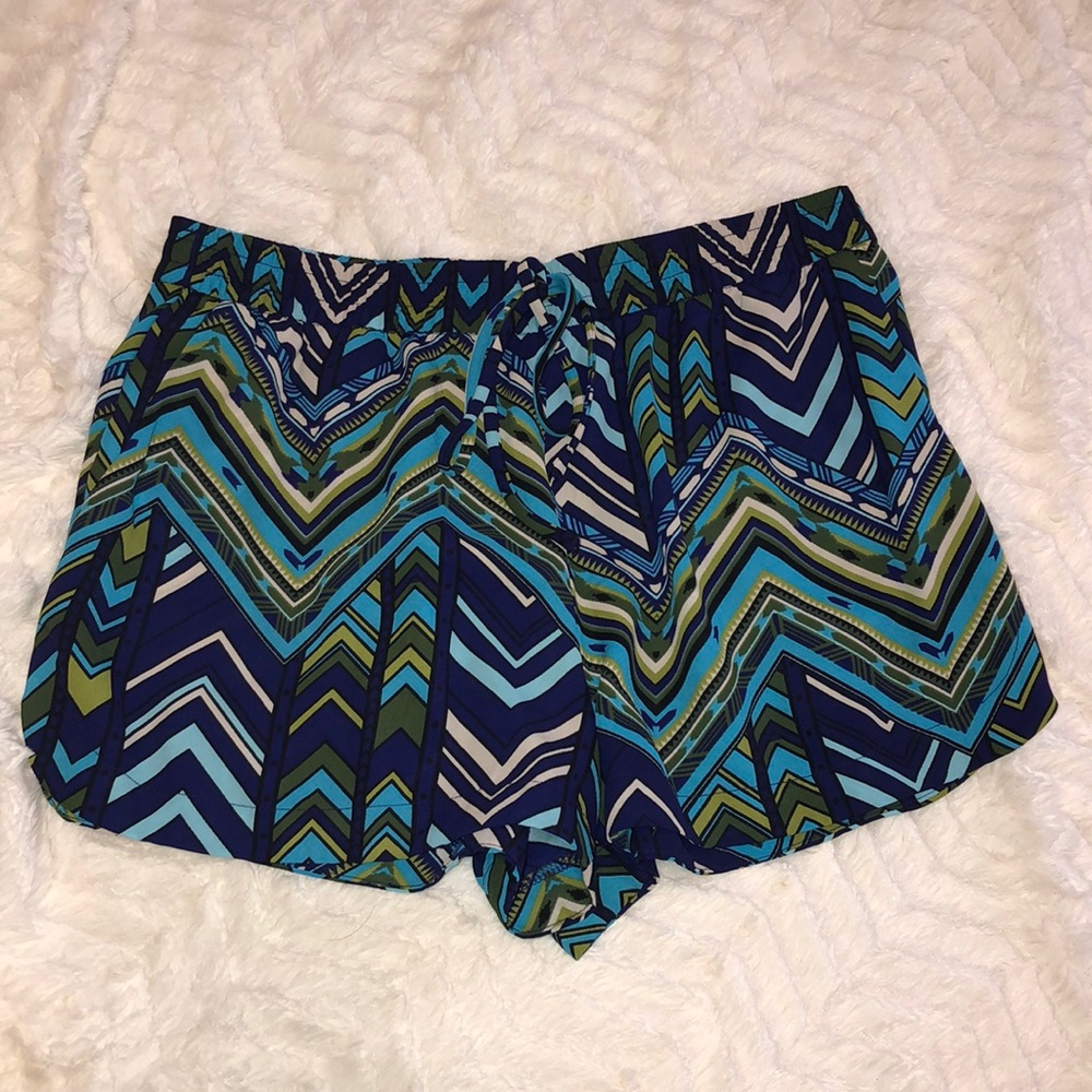 Blue and green pattern shorts